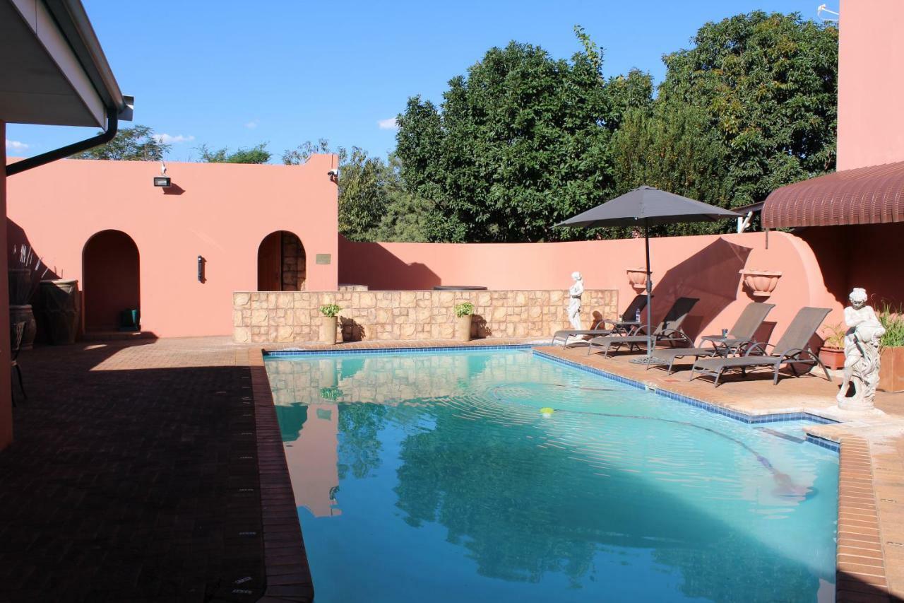 El Gran Chaparral Guest House Pretoria-Noord Exteriör bild